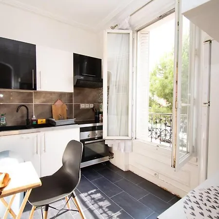 Cozy Kremlin-bicêtre Apartamento